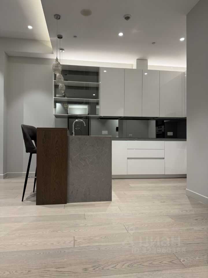 2-комнатная квартира, 62 м² — фотография 2