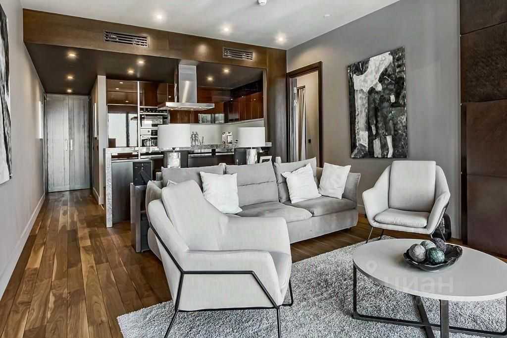 2-комнатная квартира, 87,4 м² — фотография 2