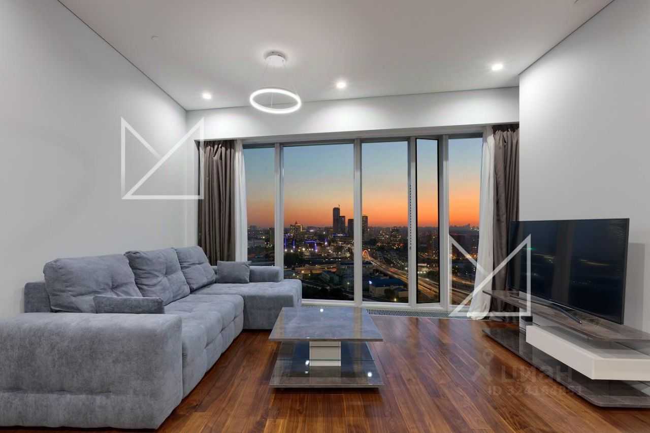 2-комнатная квартира, 71 м² — фотография 2