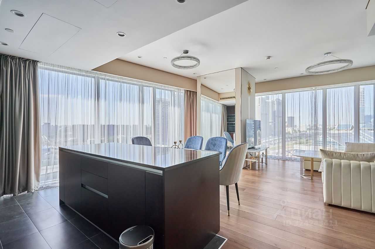 2-комнатная квартира, 116,2 м² — фотография 3