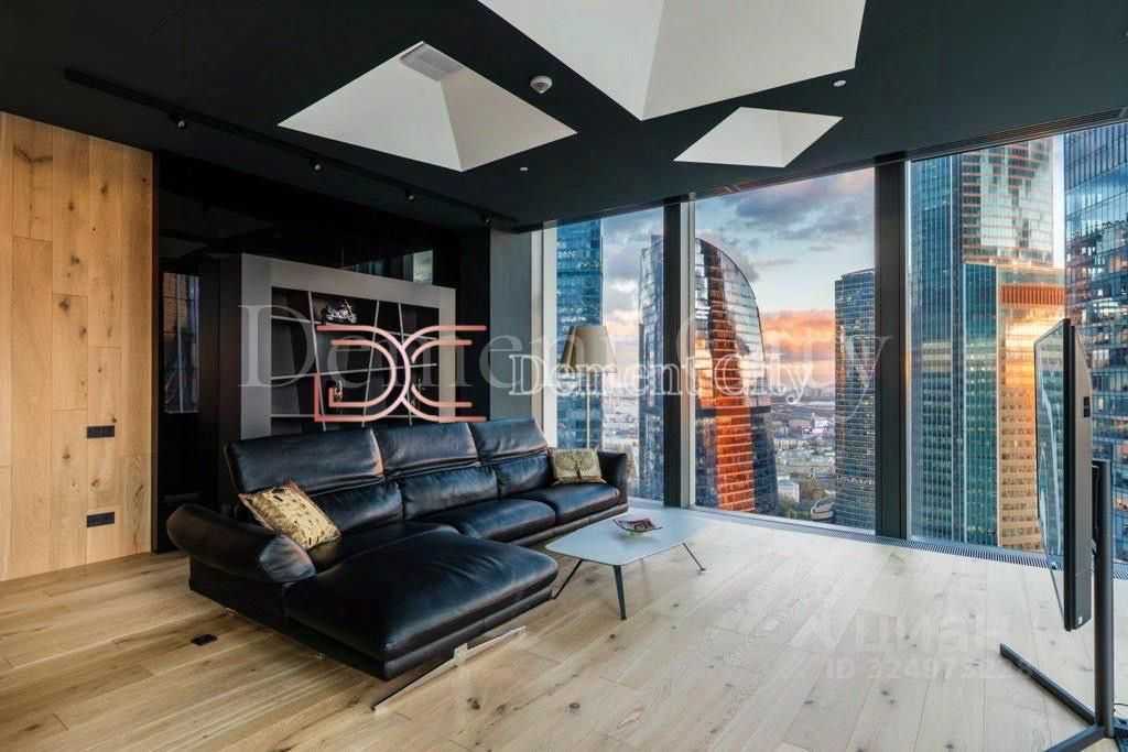 2-комнатная квартира, 80 м² — фотография 2
