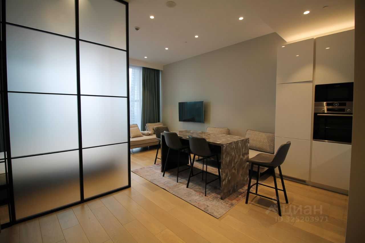 1-комнатная квартира, 52 м² — фотография 2