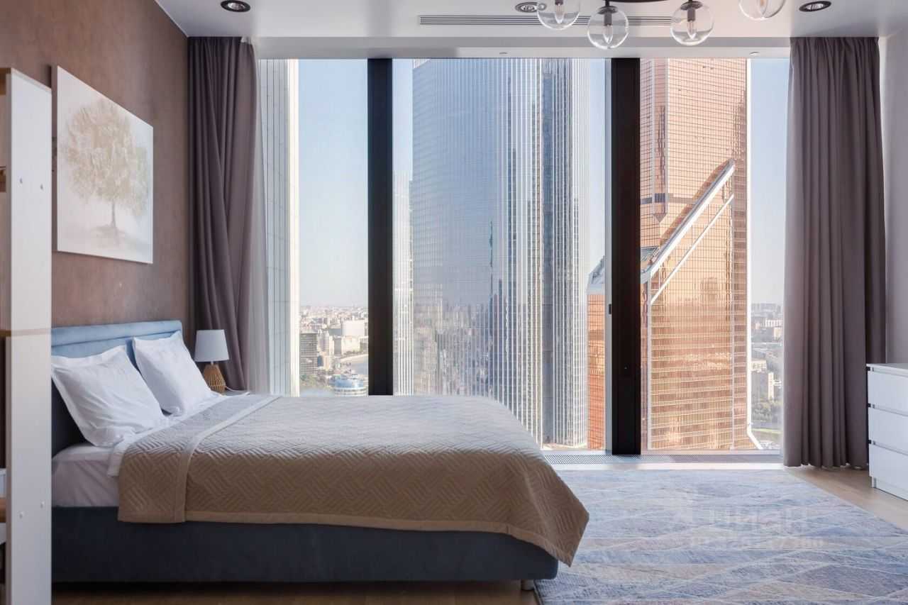 1-комнатная квартира, 52 м² — фотография 2