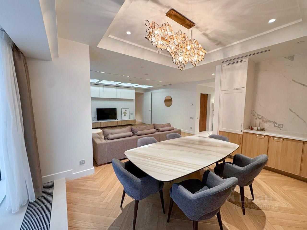 2-комнатная квартира, 120 м² — фотография 2