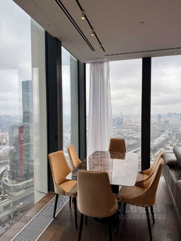 2-комнатная квартира, 80 м² — фотография 3
