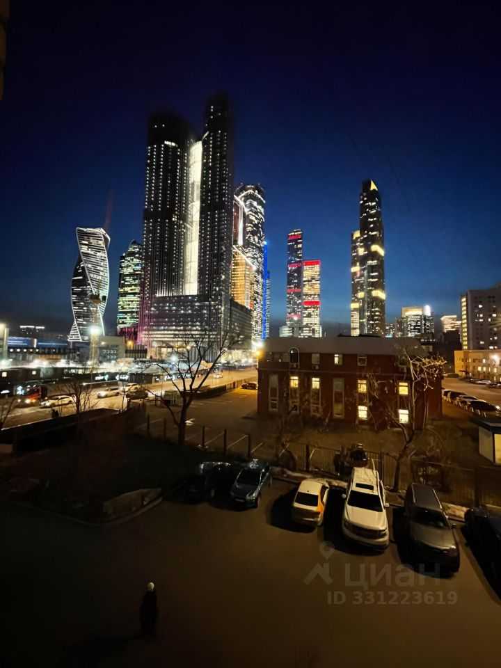 4-комнатная квартира, 105 м² — фотография 3