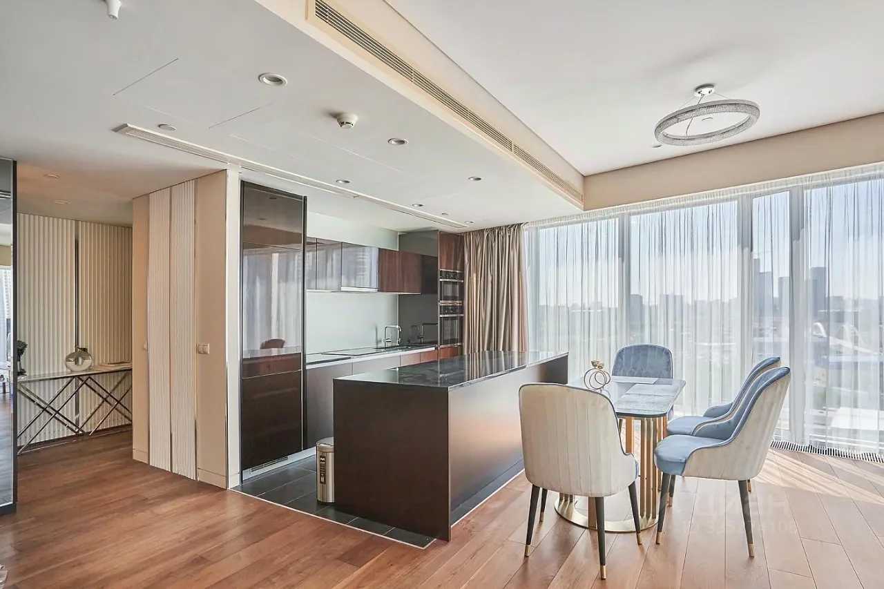 2-комнатная квартира, 110 м² — фотография 2