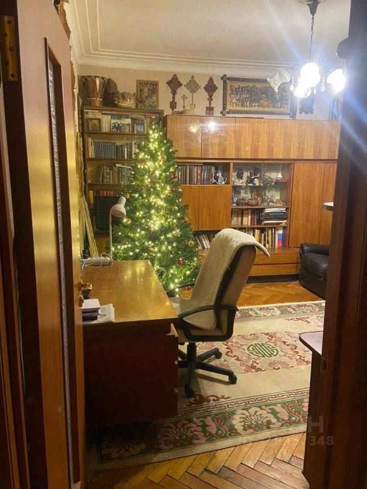 2-комнатная квартира, 55 м² — фотография 3