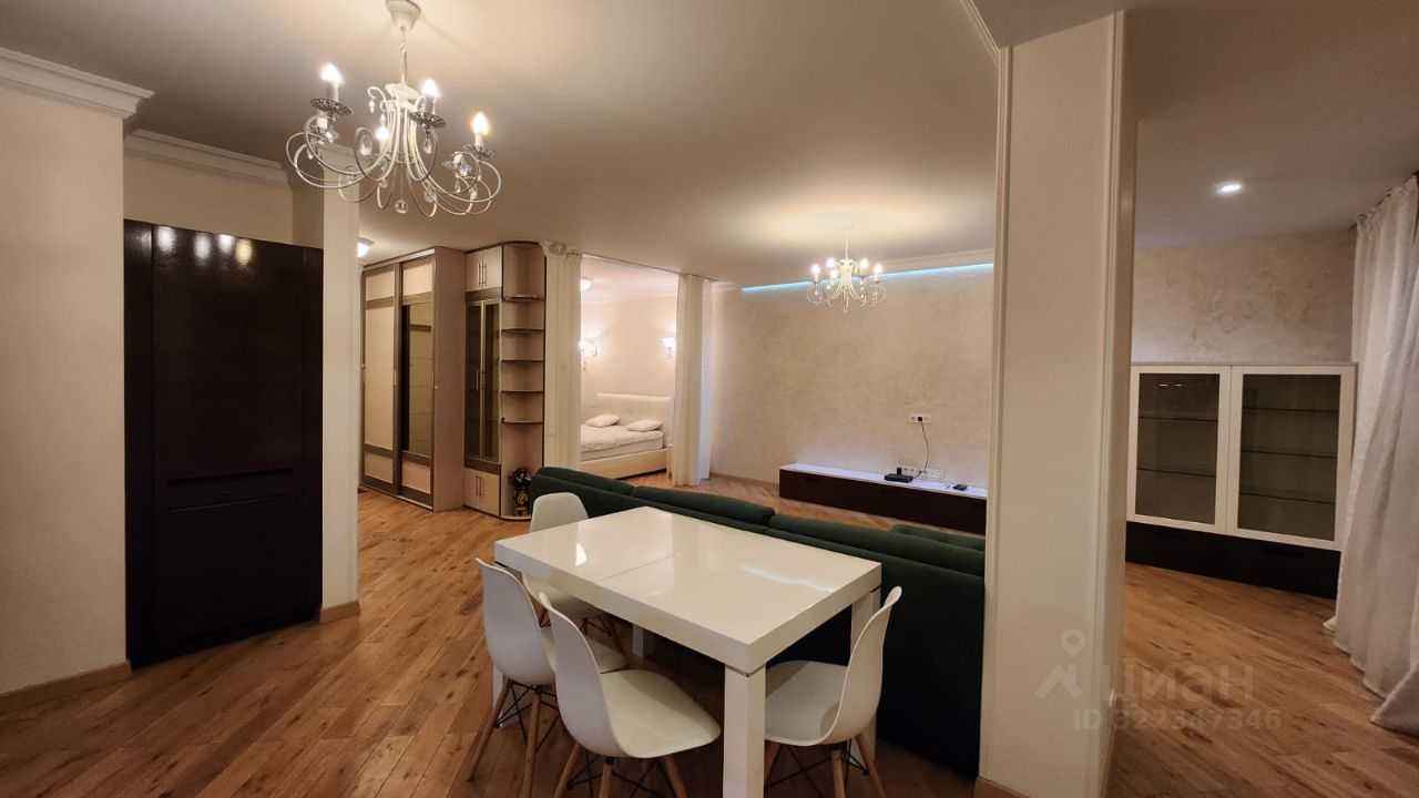 1-комнатная квартира, 60 м² — фотография 2