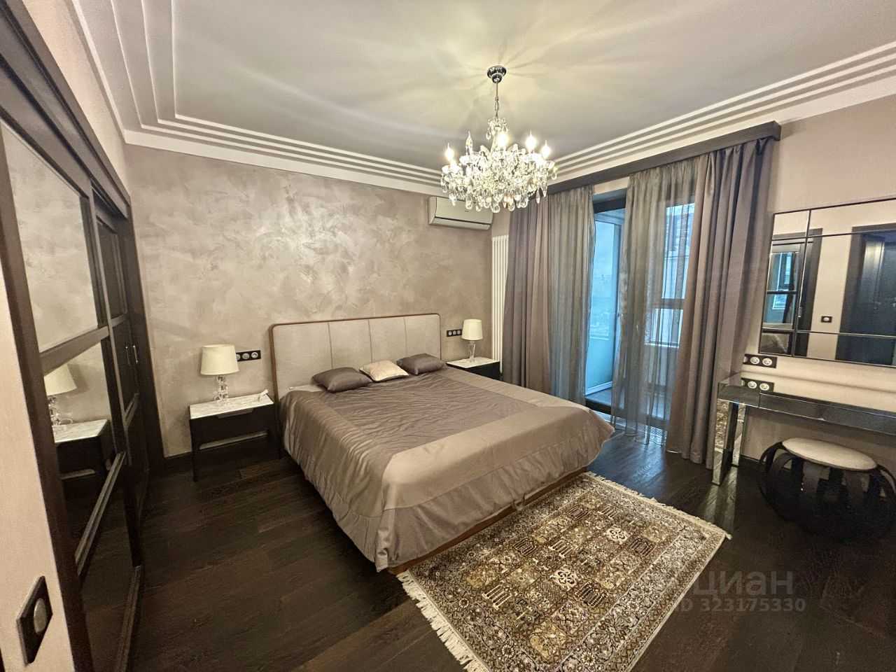 3-комнатная квартира, 130 м²
