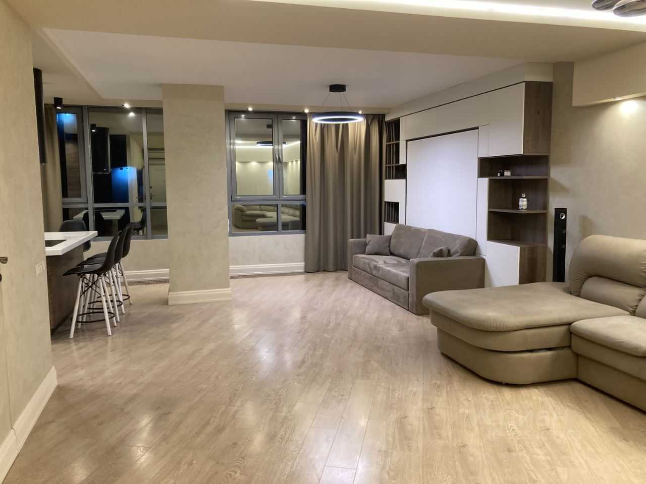 1-комнатная квартира, 71 м² — фотография 3