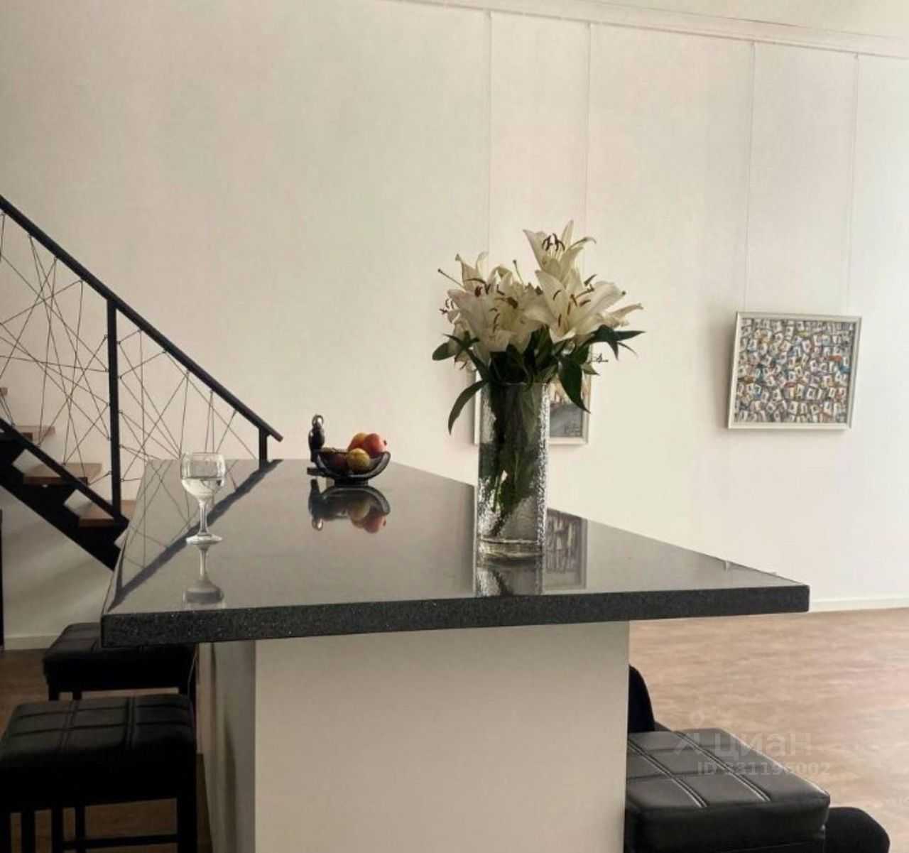 2-комнатная квартира, 103 м² — фотография 2
