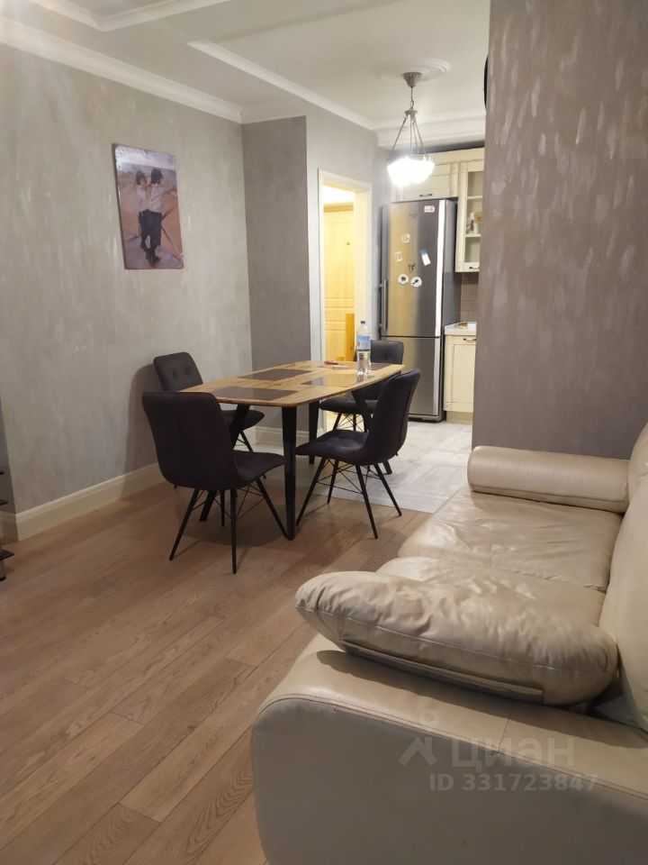 2-комнатная квартира, 73 м² — фотография 2