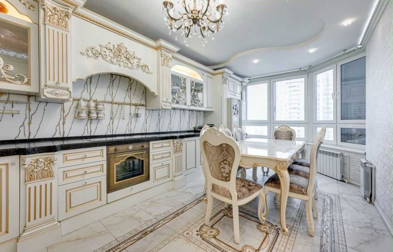 4-комнатная квартира, 132 м² — фотография 2
