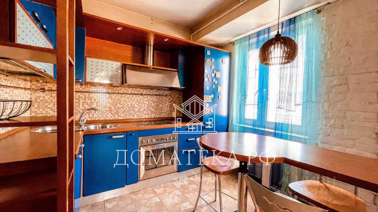 2-комнатная квартира, 55 м² — фотография 2
