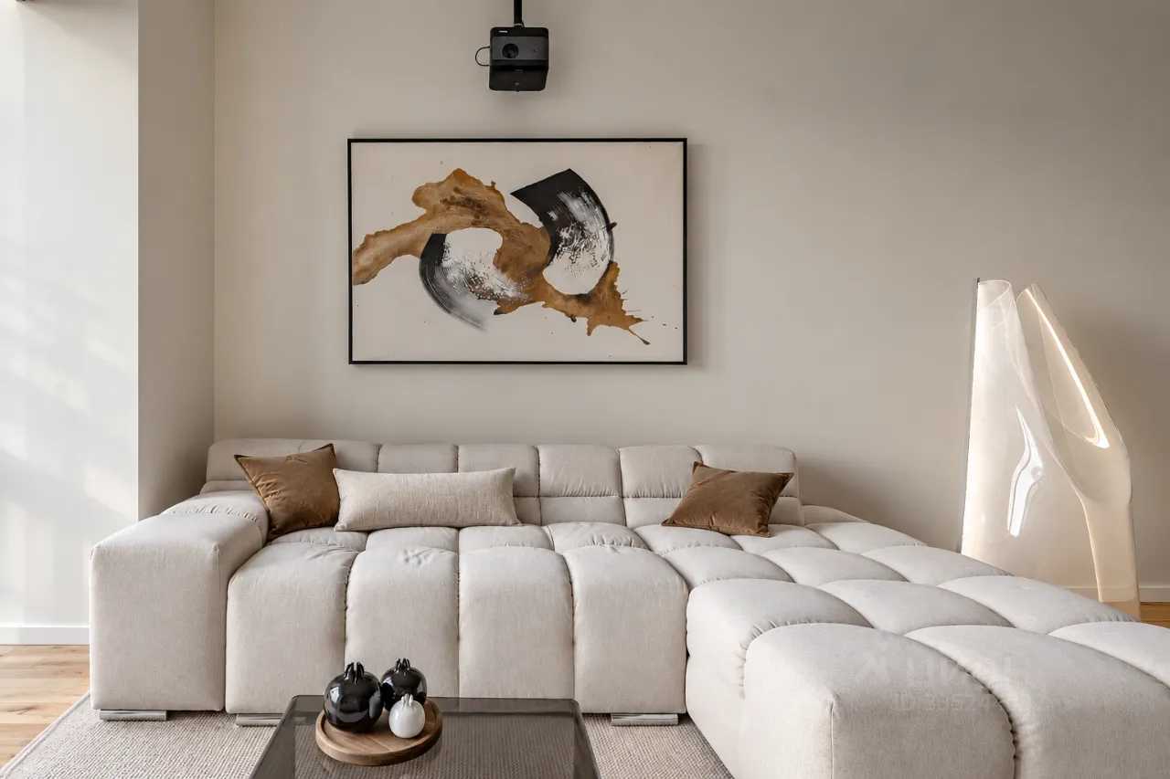 2-комнатная квартира, 56 м² — фотография 2