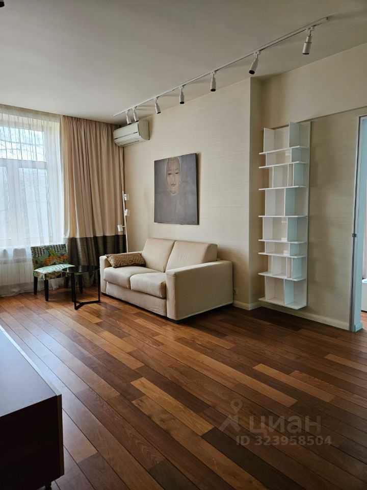 2-комнатная квартира, 60 м² — фотография 2