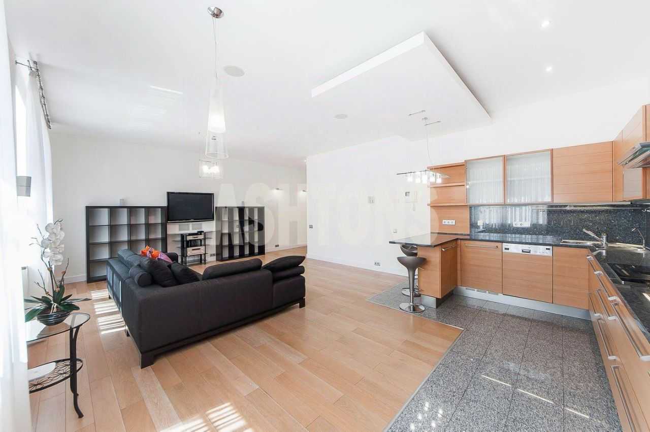 5-комнатная квартира, 204 м² — фотография 3
