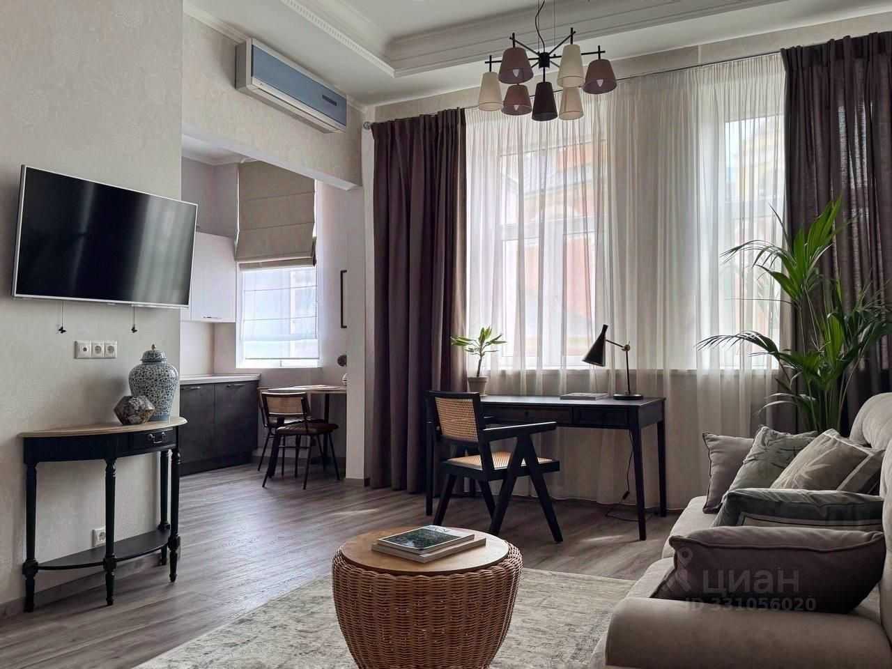 1-комнатная квартира, 56 м² — фотография 2