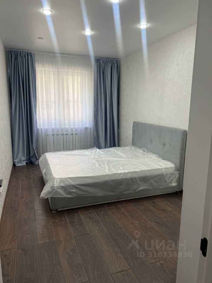 2-комнатная квартира, 64 м² — фотография 2