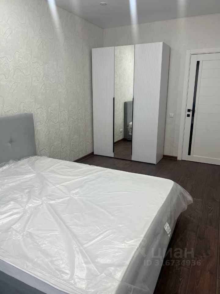 2-комнатная квартира, 64 м² — фотография 3