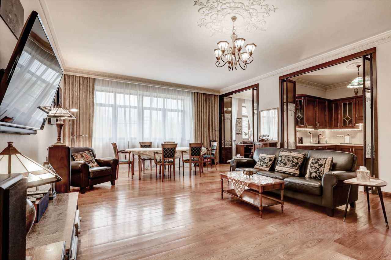 4-комнатная квартира, 167 м²