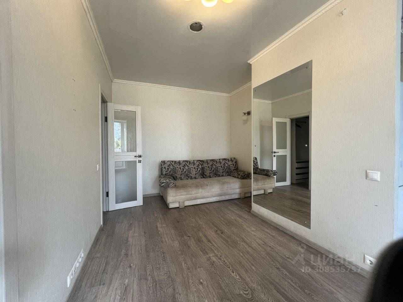 2-комнатная квартира, 42 м² — фотография 3