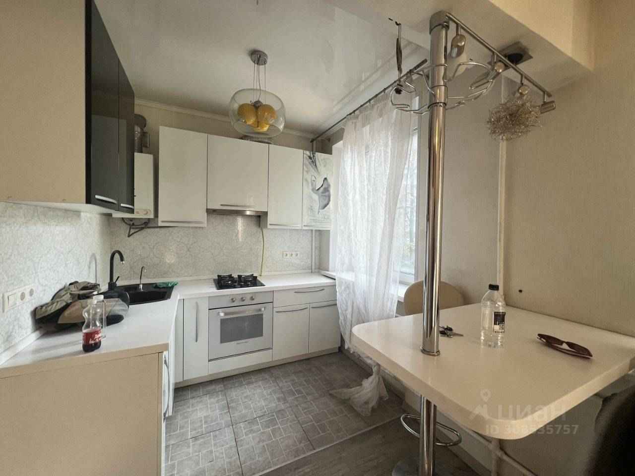 2-комнатная квартира, 42 м² — фотография 2