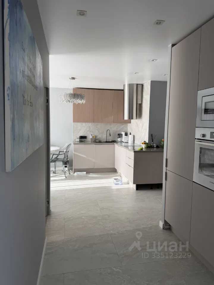 3-комнатная квартира, 72 м² — фотография 3