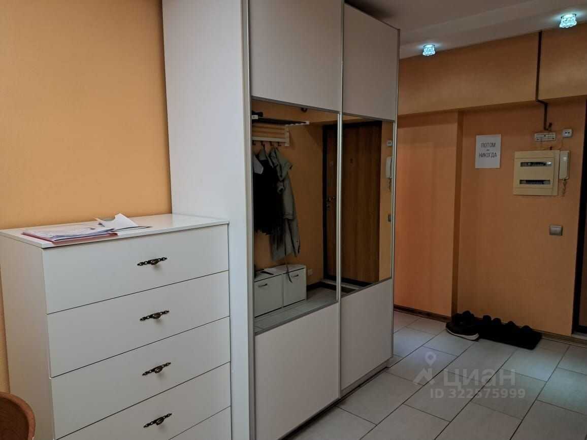 2-комнатная квартира, 56 м² — фотография 3