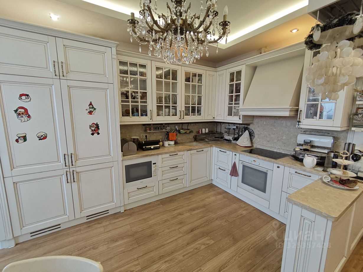 4-комнатная квартира, 150 м² — фотография 3