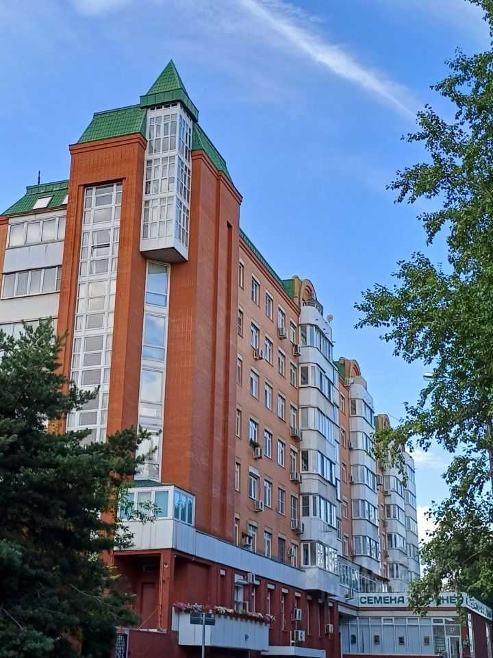 4-комнатная квартира, 150 м²