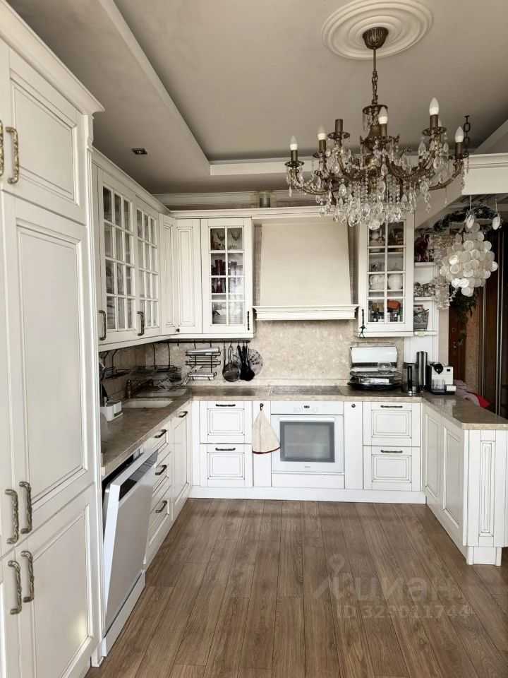 4-комнатная квартира, 150 м² — фотография 2