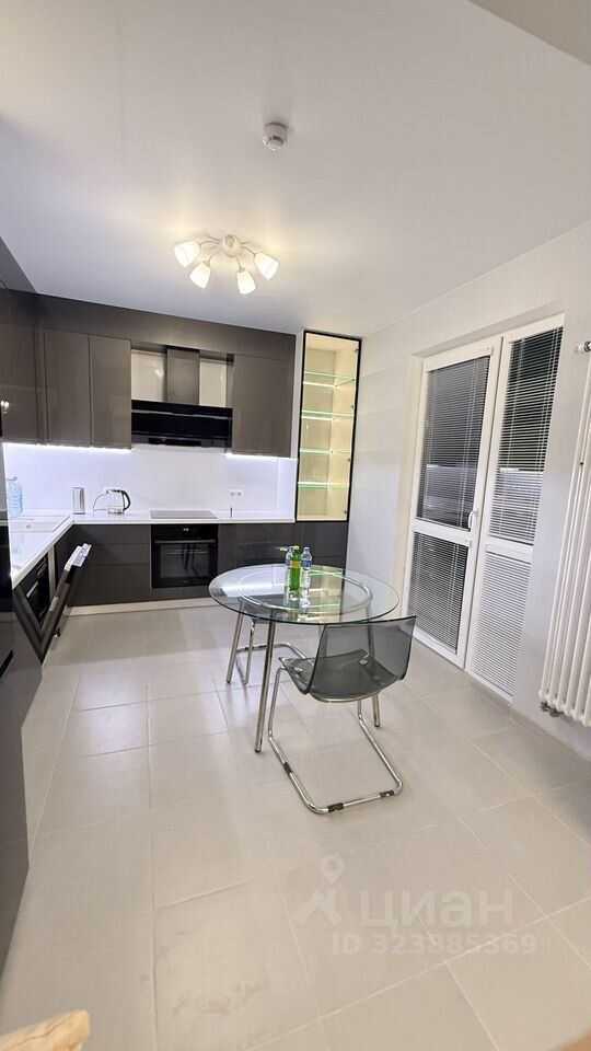 3-комнатная квартира, 80 м² — фотография 2
