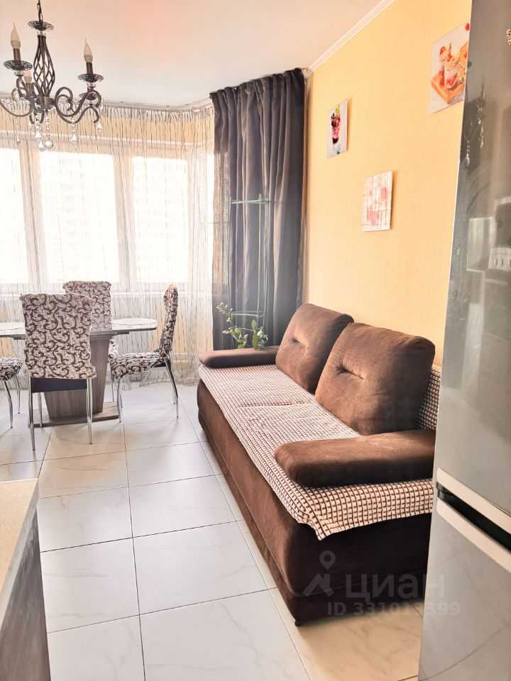 2-комнатная квартира, 68 м² — фотография 2