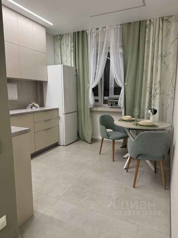 1-комнатная квартира, 42 м²