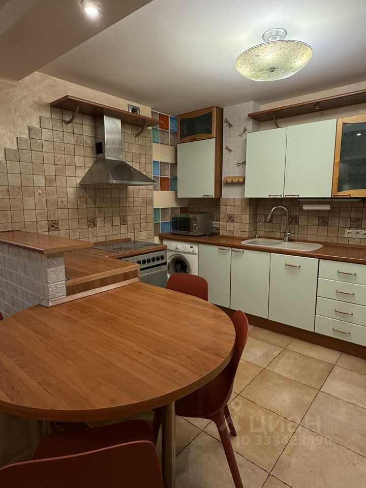 3-комнатная квартира, 65 м²