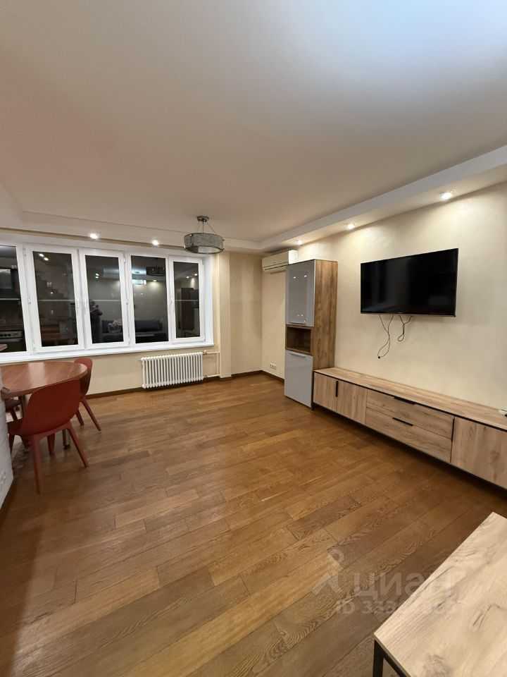 3-комнатная квартира, 65 м² — фотография 3