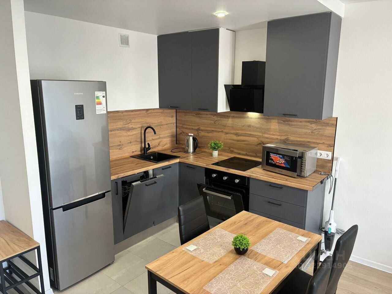 2-комнатная квартира, 42 м² — фотография 2