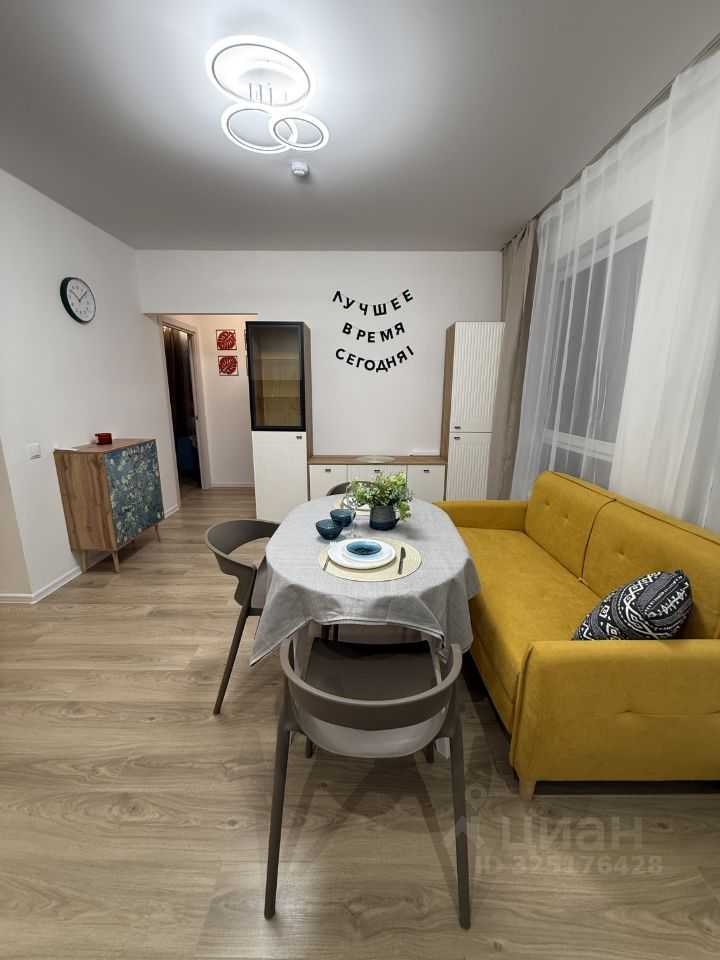2-комнатная квартира, 52 м² — фотография 3