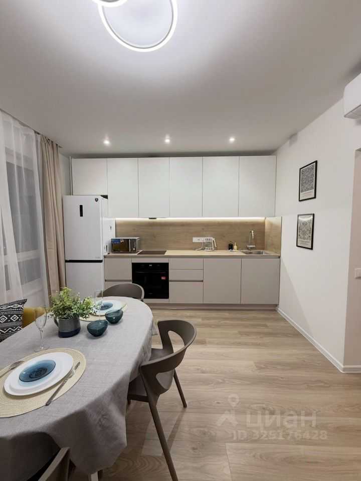 2-комнатная квартира, 52 м² — фотография 2
