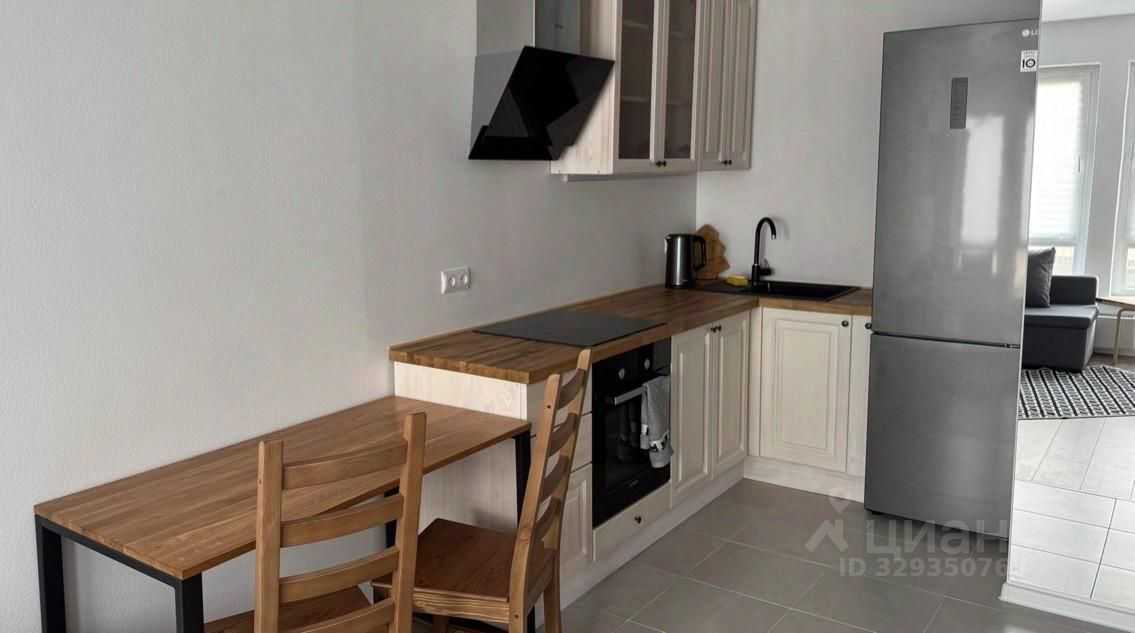 1-комнатная квартира, 32,4 м² — фотография 2