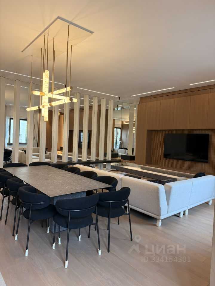 5-комнатная квартира, 204 м² — фотография 2