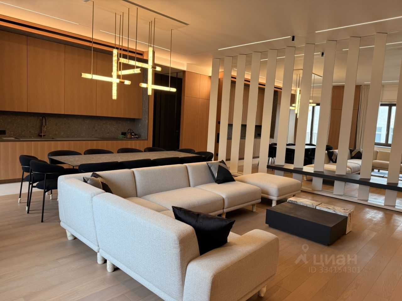 5-комнатная квартира, 204 м²