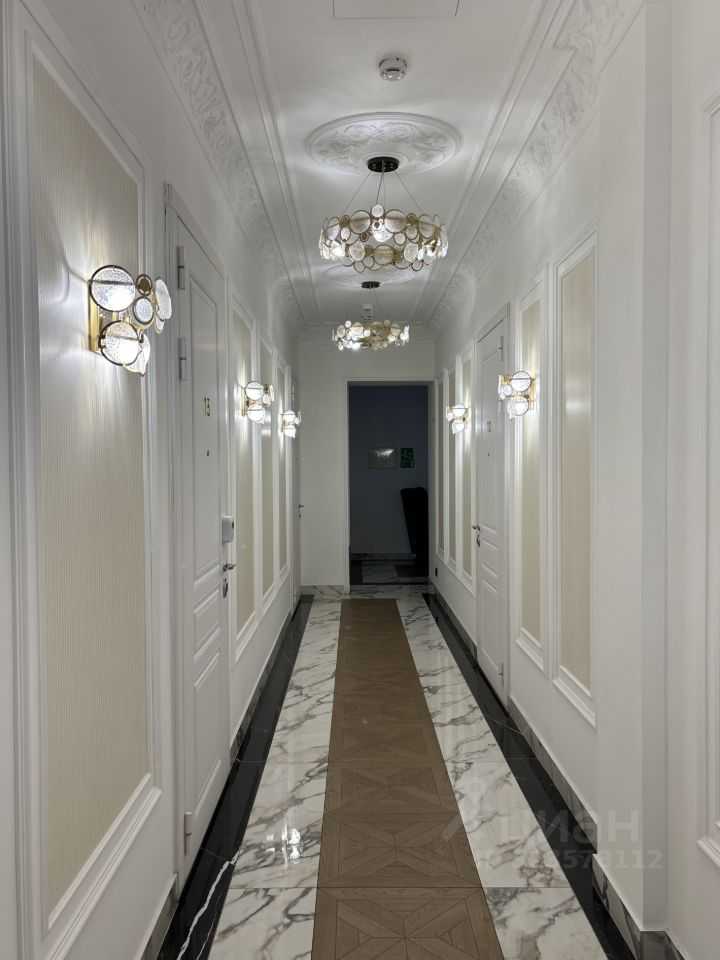 2-комнатная квартира, 56 м² — фотография 2