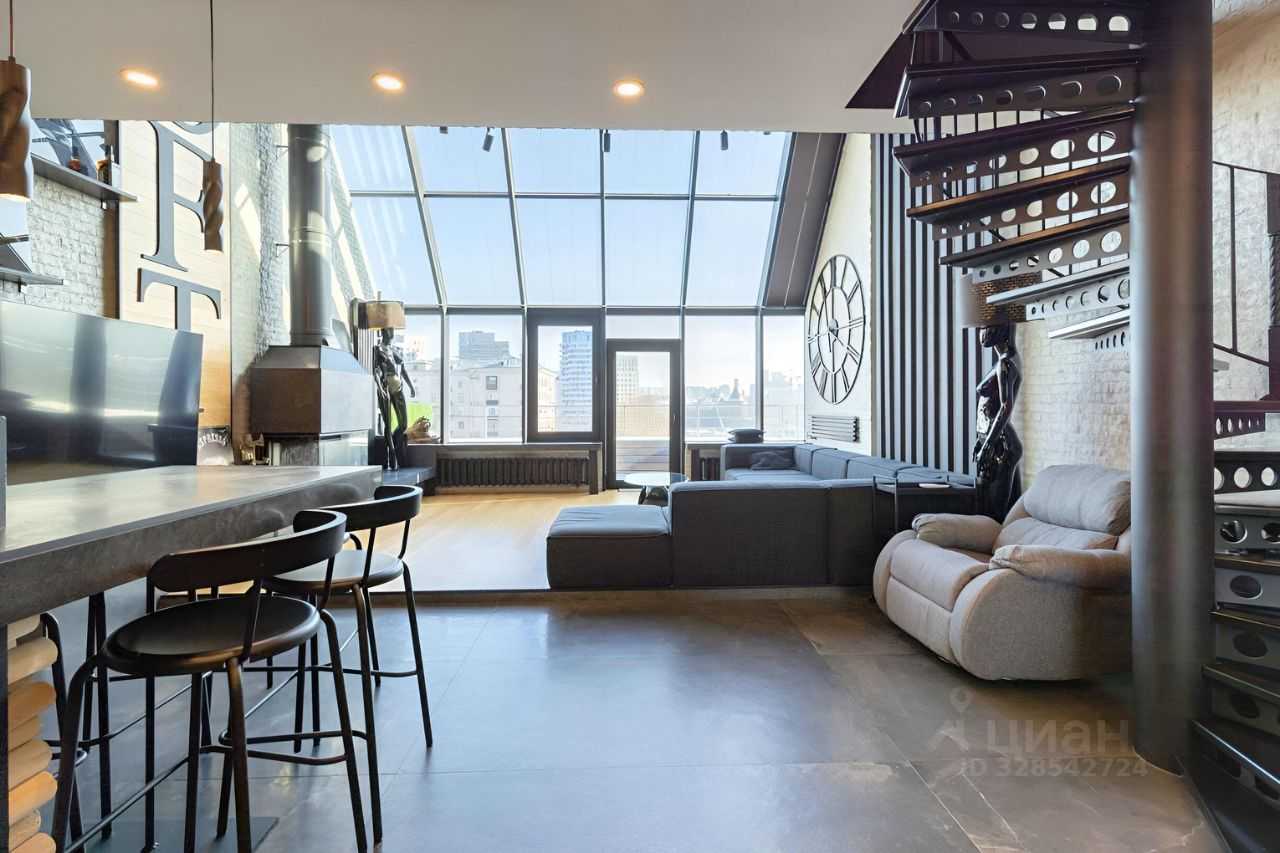 2-комнатная квартира, 135 м² — фотография 2