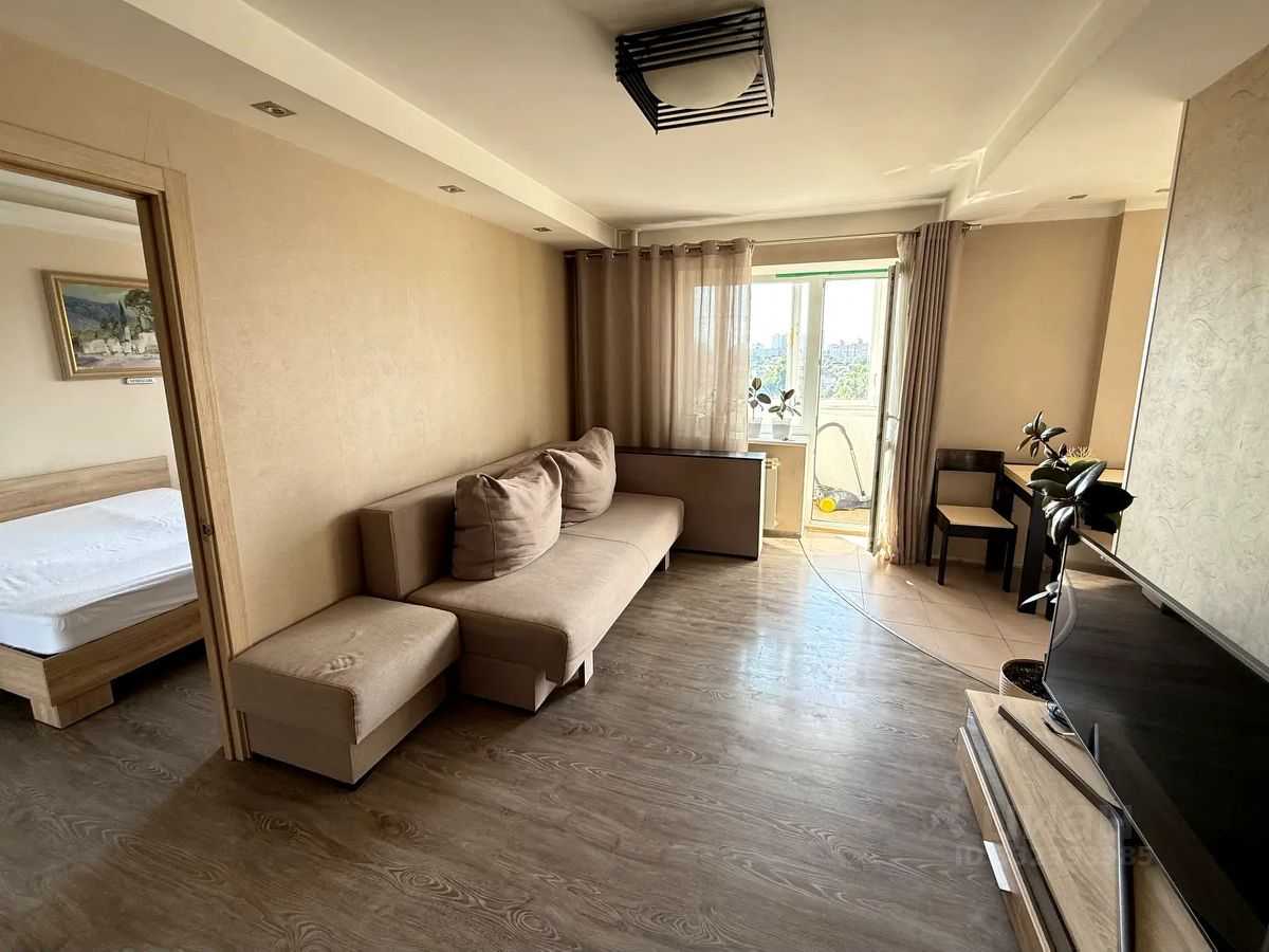 1-комнатная квартира, 42 м²