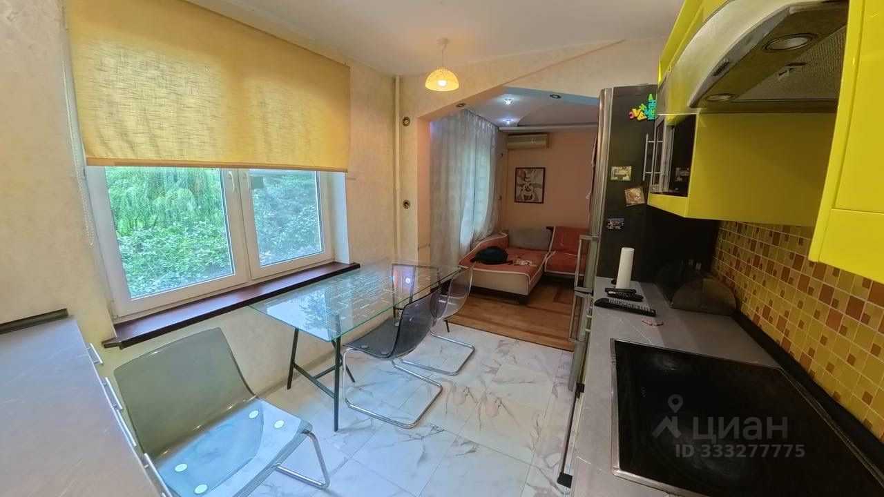 3-комнатная квартира, 63 м² — фотография 3
