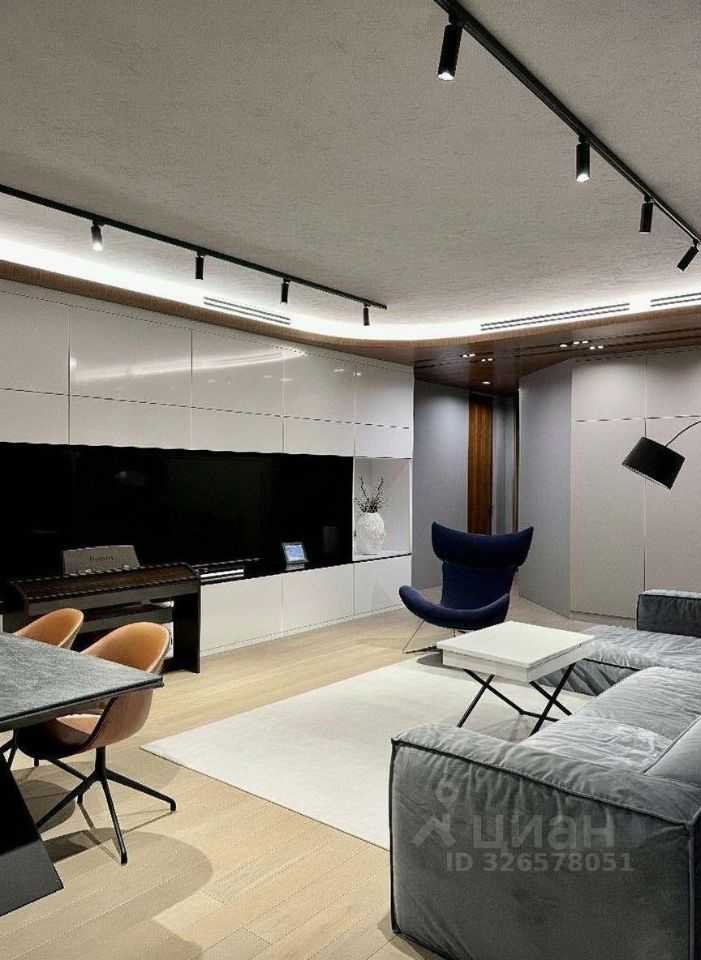 4-комнатная квартира, 149 м² — фотография 2