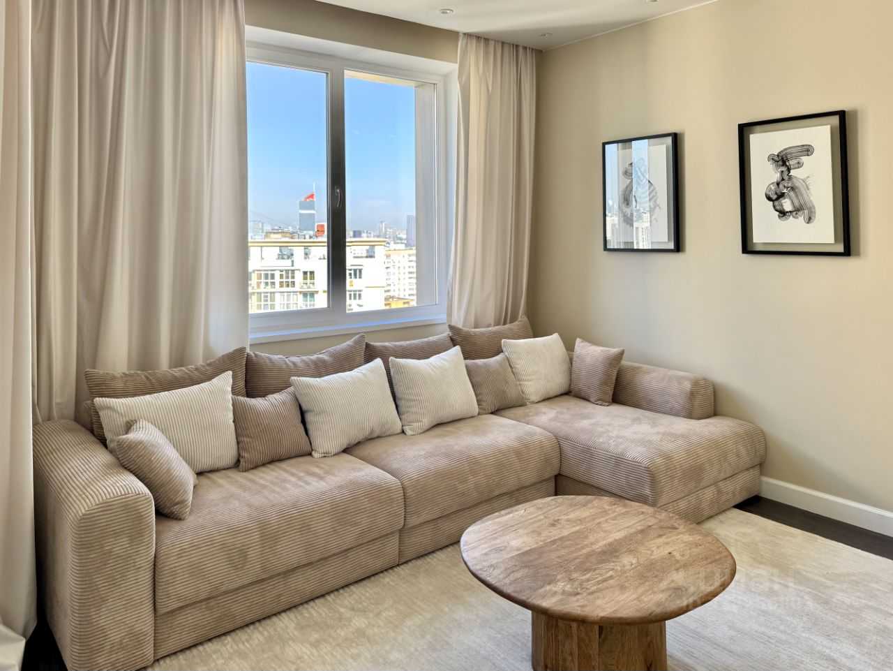 2-комнатная квартира, 70 м² — фотография 2
